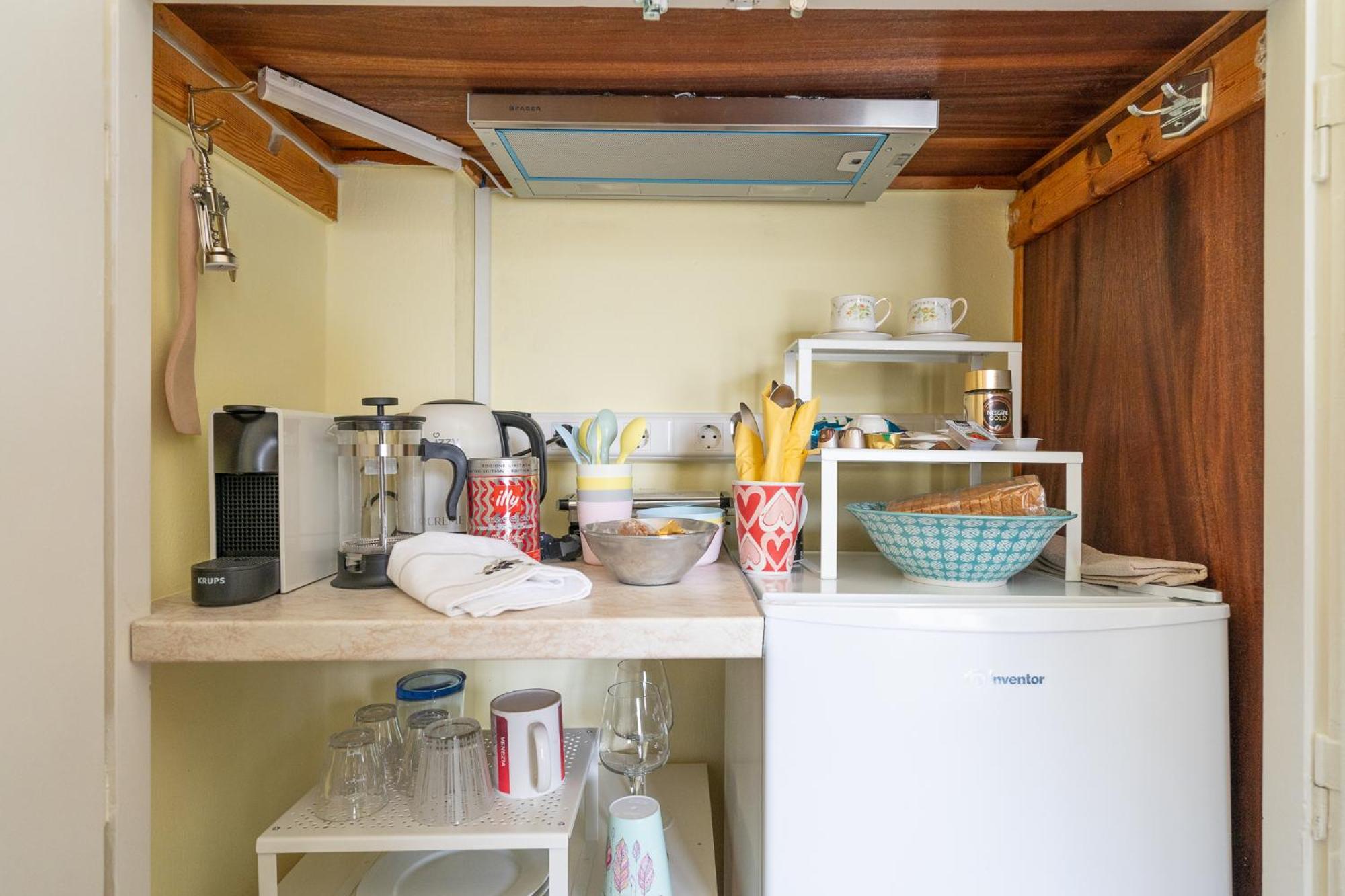 Magnificent Bnb Athens Voula ภายนอก รูปภาพ