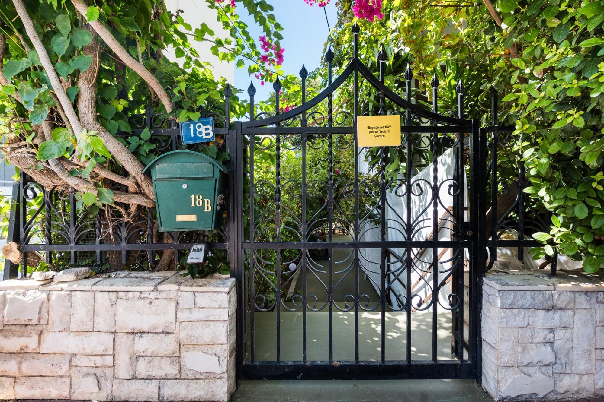 Magnificent Bnb Athens Voula ภายนอก รูปภาพ